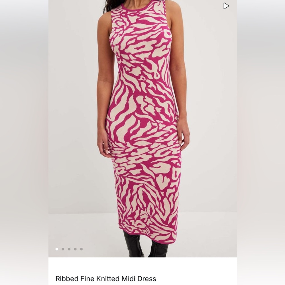 Ribbed Knit Midi Dress